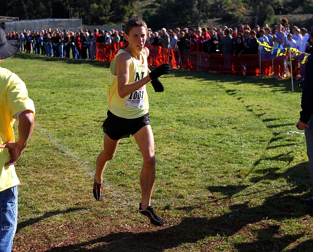 NCS XC D3 Boys-094.JPG - 2009 North Coast Section Cross Country Championships, Hayward High School, Hayward, California